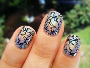 Осенний дизайн ногтей, блестящий маникюр с узором на коротких ногтях