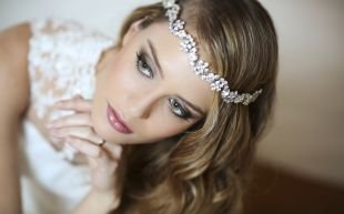 Свадебный макияж в греческом стиле, нежный свадебный макияж для зеленоглазых невест с русыми волосами